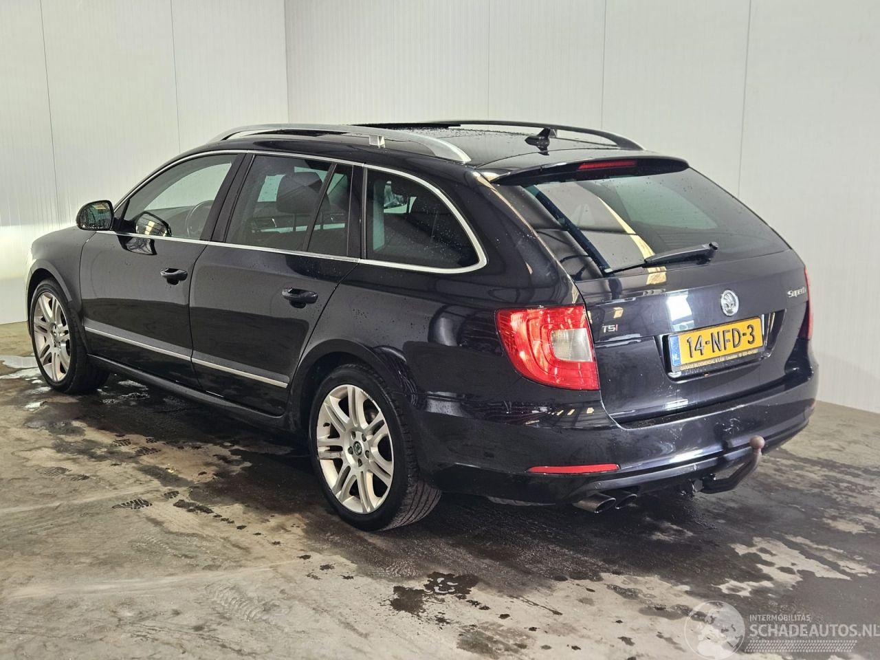 Skoda Superb 1.8 TSI AUT16V Combi/o Benzine 1.798cc 118kW (160pk) FWD