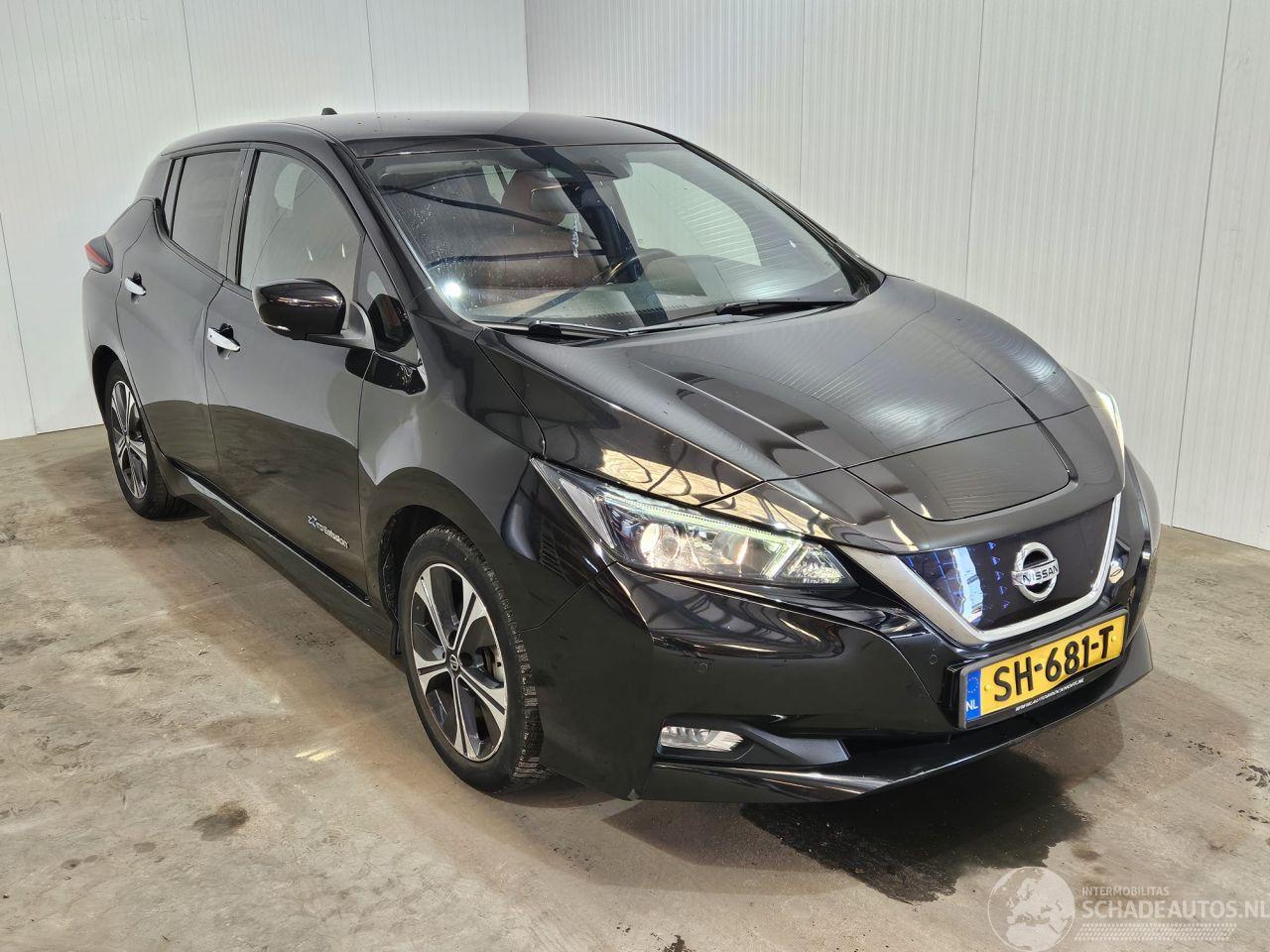 Nissan Leaf 39/40kWh Hatchback Elektrisch 110kW (150pk) FWD