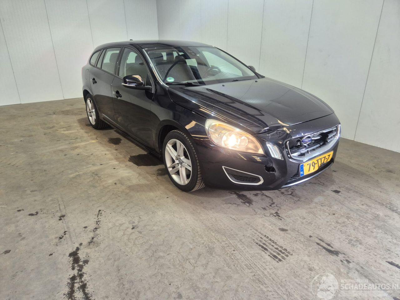 Volvo V-60 1.6 T3 16V Combi/o  Benzine 1.598cc 110kW (150pk) FWD