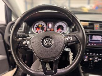 Volkswagen Golf 1.4 TSI 16V Hatchback picture 19