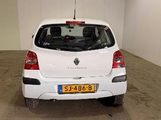 Renault Twingo 1.2 Hatchback picture 4