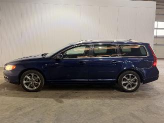 Volvo V-70 2.4 D4 Summum picture 7
