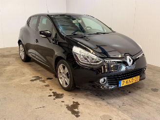 Schadeauto Renault Clio 0.9 Energy TCE 90 12V 2013/6