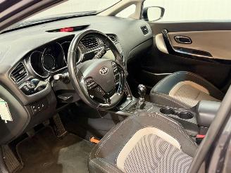 Kia Cee d 1.6 GDI Business Pack picture 9
