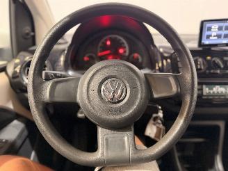 Volkswagen Up! 1.0 move up! BlueMotion picture 17