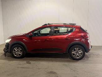 Dacia Sandero 1.0 TCe 90 Comfort Stepway picture 2