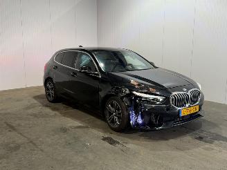 Unfallwagen BMW 1-serie 118i High Executive 2021/5