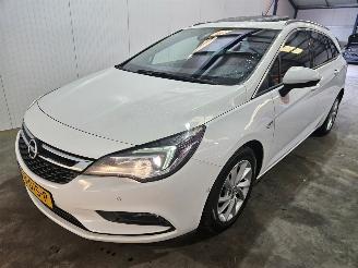 Opel Astra SPORTS TOURER+ 1.6 CDTI 110 16V Combi/o  Diesel 1.598cc 81kW (110pk) FWD picture 7