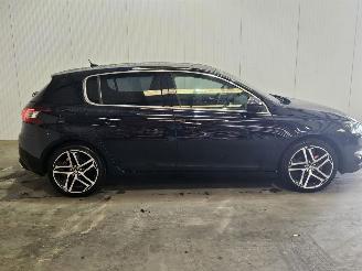 Peugeot 308 1.6 16V THP Hatchback 4Dr Benzine 1.598cc 92kW (125pk) FWD picture 2