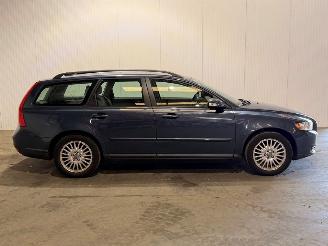 Volvo V-50 1.8 16V Flexifuel picture 2