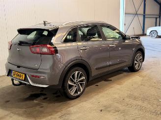 Kia Niro 1.6 GDi Hybrid DynamicLine picture 3