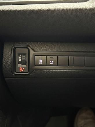 Peugeot 308 1.2 PureTech Blue Lease picture 15