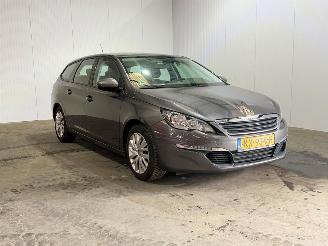 škoda osobní automobily Peugeot 308 1.2 PureTech Blue Lease 2016/12