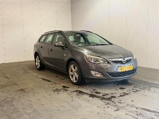 škoda osobní automobily Opel Astra SPORTS TOURER 1.4 Turbo Edition 2011/3