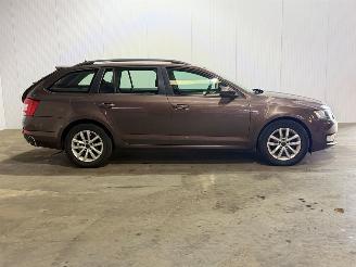 Skoda Octavia 1.6 TDI Greentech Ambition picture 2
