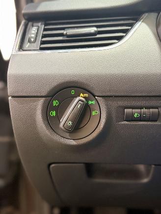 Skoda Octavia 1.6 TDI Greentech Ambition picture 14