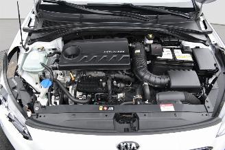 Kia Proceed 1.4 T-GDI  GT LINE PANO picture 19