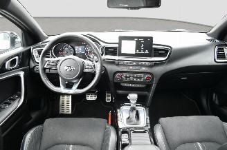 Kia Proceed 1.4 T-GDI  GT LINE PANO picture 13