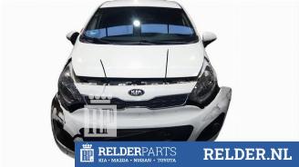 Coche siniestrado Kia Rio Rio III (UB), Hatchback, 2011 / 2017 1.2 CVVT 16V 2014/7