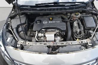 Opel Astra SPORTS TOURER+ 1.0 picture 19