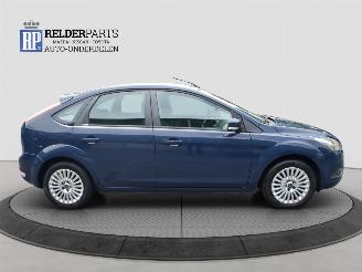 Ford Focus 1.6  16V picture 6