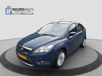 damaged passenger cars Ford Focus 1.6  16V 2008/12