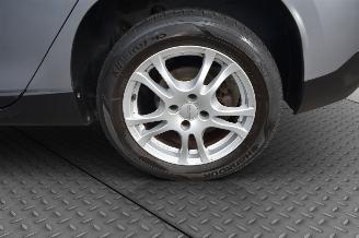 Peugeot 2008 1.2 VTI PURE TECH picture 22