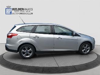 Ford Focus 1.0 TI VCT ECO BOOST picture 6