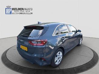 Kia Ceed 1.0 T-GDI picture 5