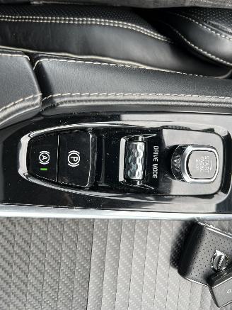 Volvo V-90 2.0 D4 R-Design Pano 111.861 KM !! picture 26