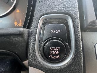 BMW  220i High Executive picture 25