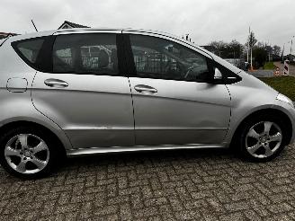 Mercedes A-klasse 160 Business Class Avantgarde AUTOMAAT !! picture 6
