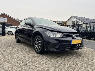 Damaged car Volkswagen Polo 1.0 TSI life automaat 74.509 KM !! 2023/11