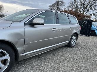 Volvo V-70 2.0 T4 Inscription Edition Pano picture 12