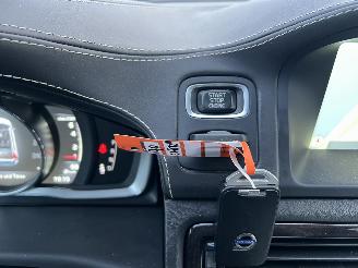 Volvo V-70 2.0 T4 Inscription Edition Pano picture 23
