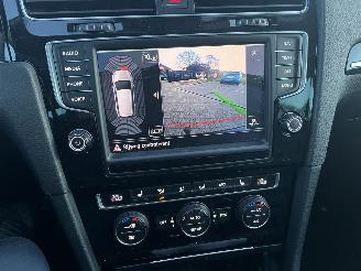 Volkswagen Golf 2.0 TDI Highline picture 23