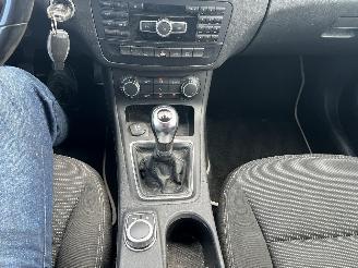 Mercedes B-klasse 180 Ambition picture 14