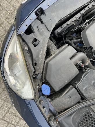 Volvo S-60 1.6 T4 Momentum Automaat picture 37