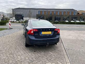 Volvo S-60 1.6 T4 Momentum Automaat picture 7