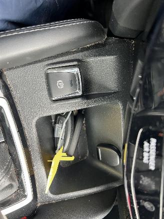 Nissan Qashqai 1.3 DIG-T Tekna + automaat !! picture 25