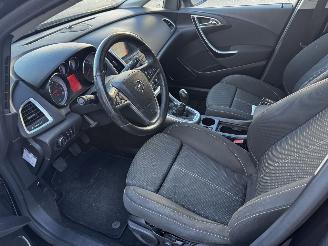 Opel Astra 1.6 turbo sport picture 12