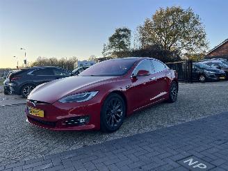 Tesla Model S 75D Base AUTOPILOT picture 3