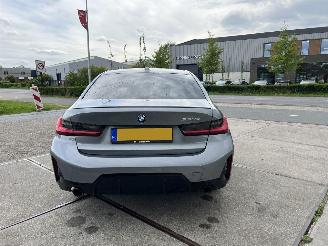 BMW 3-serie 330e M pakket 15.224 KM!! Pano MOTOR WERKT! picture 2