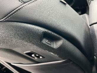 Kia Sportage 1.6 T-GDi Plug-in Hybrid AWD DynamicPlusLine Pano picture 22