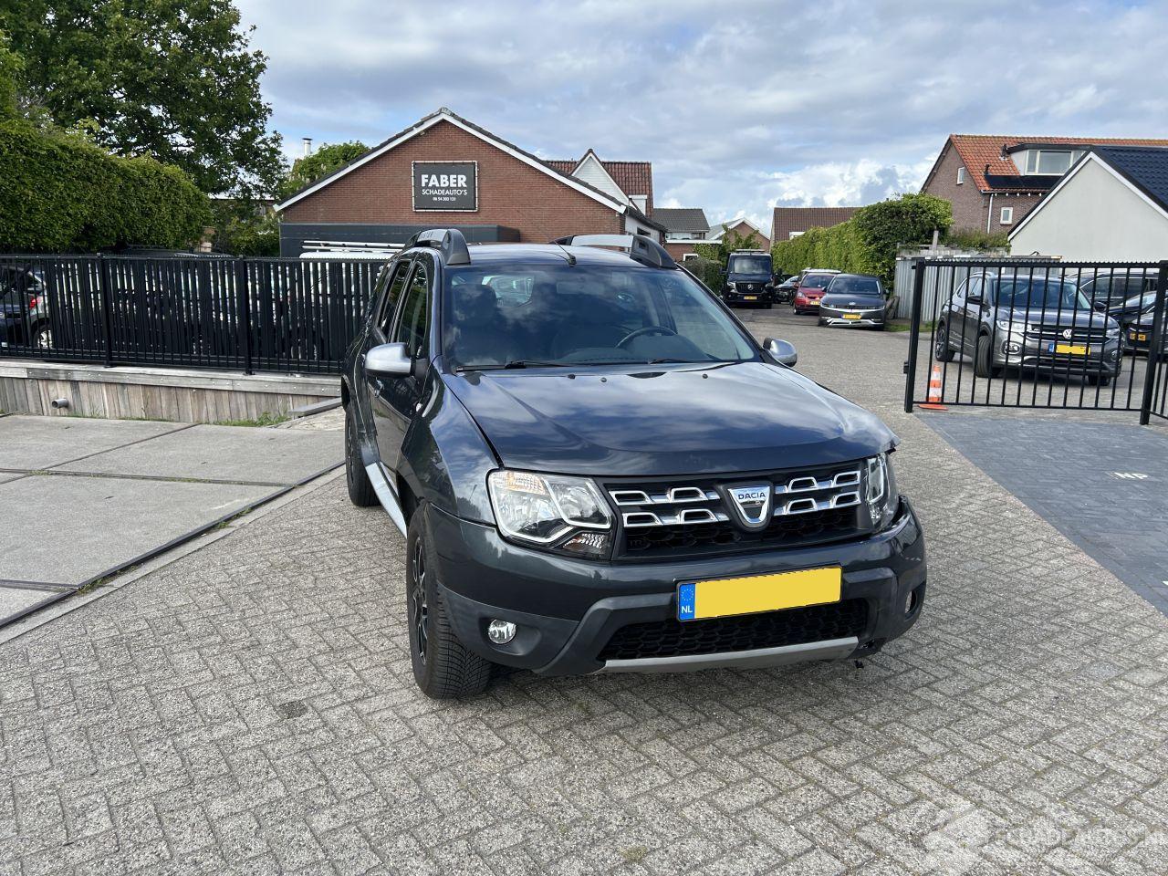 Dacia Duster 1.2 TCe 4x2 Prestige 90.880 KM !!