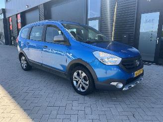 škoda osobní automobily Dacia Lodgy 1.2 TCe Stepway 7p. | 2015/5
