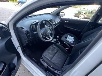 Kia Picanto 1.0 DPi ComfortLine | 10.300 km!! picture 22
