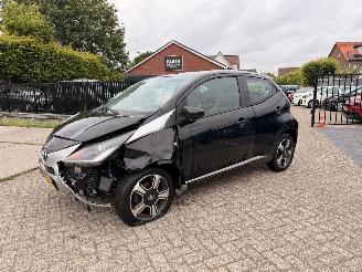 Toyota Aygo 1.0 VVT-i x-clusiv | 44.274 km!! picture 3