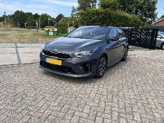 Kia Cee d 1.0 T-GDi GT-Line | eerste eigenaar!! picture 3