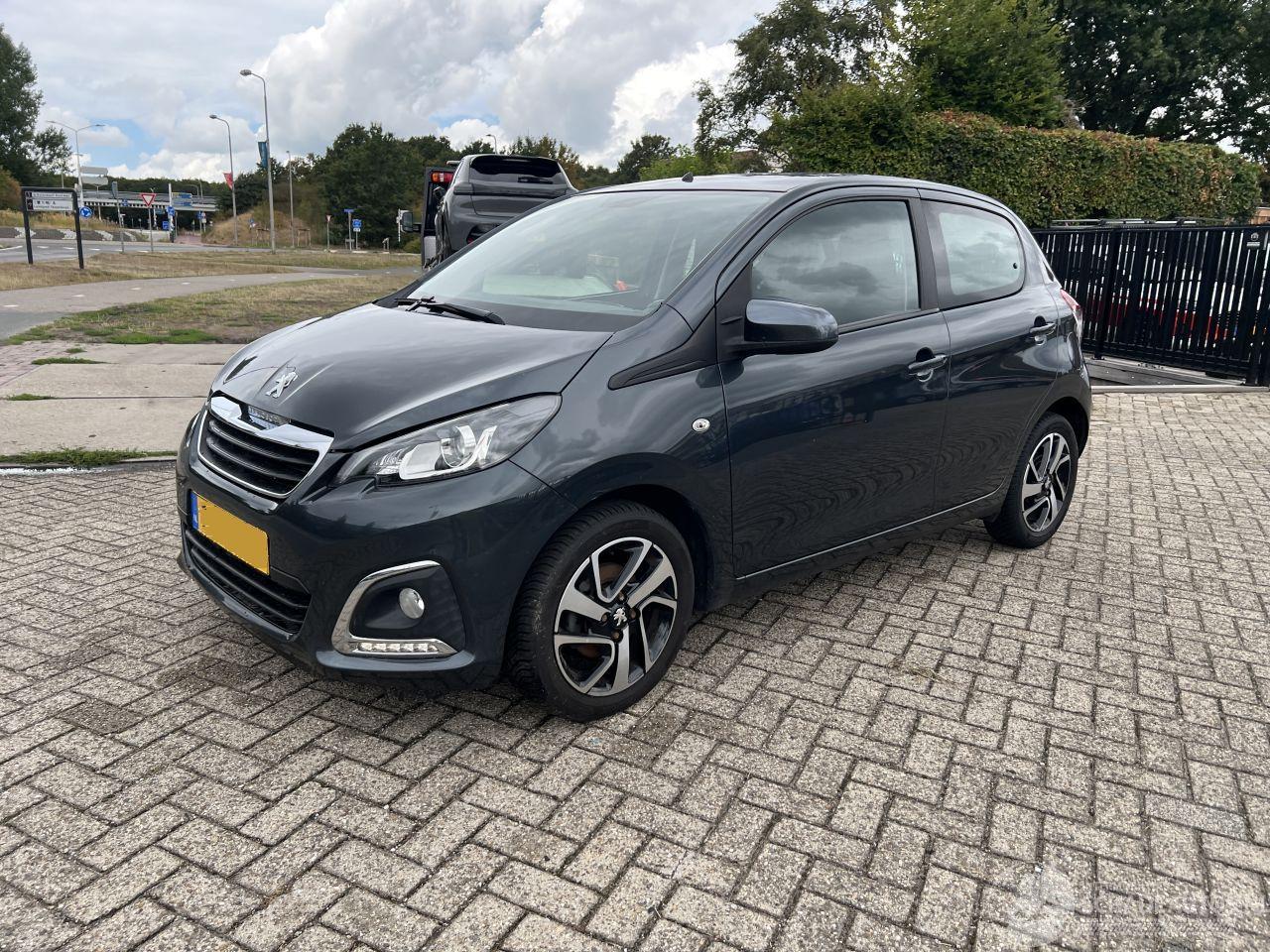 Peugeot 108 1.0 e-VTi Allure 100.865 KM !!
